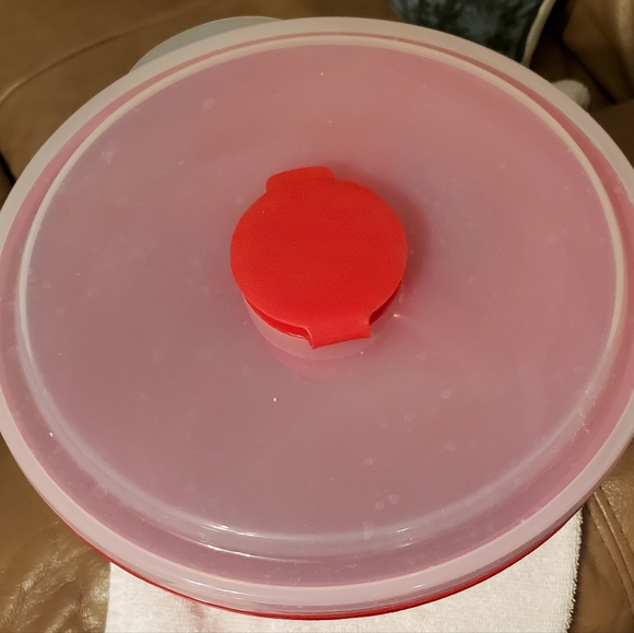 Pampered chef Micro popcorn maker - Picture 2 of 2